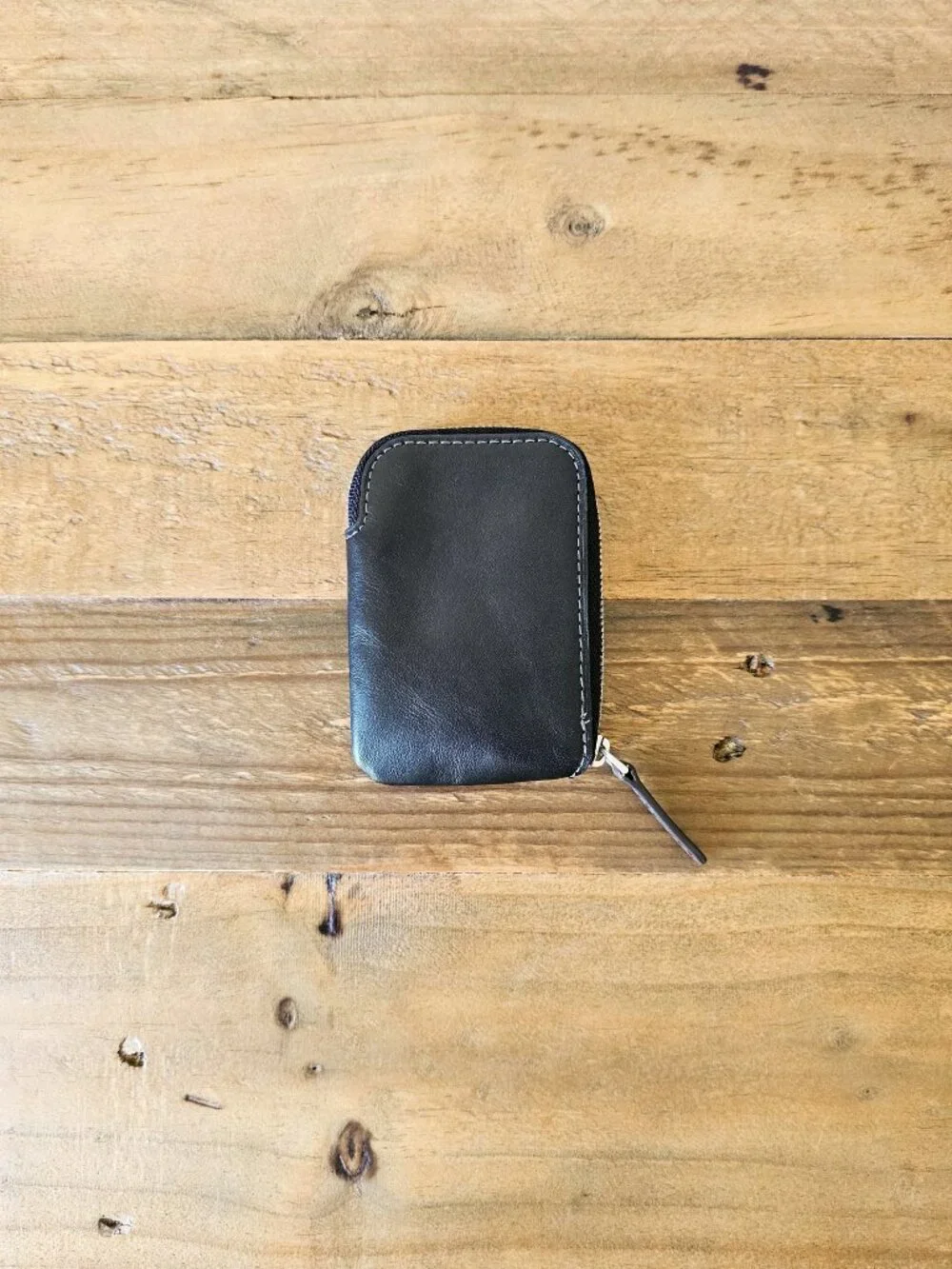 Bellroy Card Pocket Black Leather Zip Wallet Card Holder